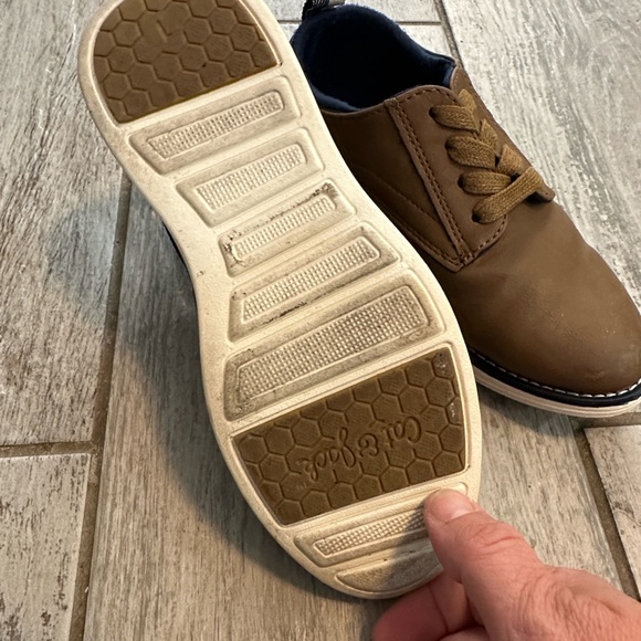 Cat & Jack Boys Franco Oxford Brown Dress Shoes Size 1 EUC - Picture 11 of 12